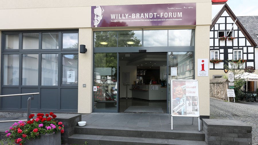 Besuch des Willy-Brandt-Forums in Unkel am Rhein